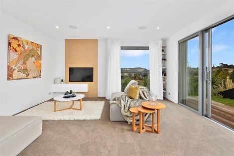 Photo of property in 5 York Terrace, Riverhead, 0820
