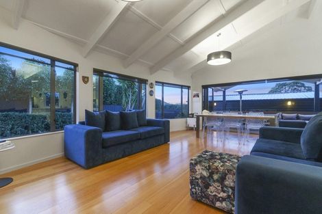 Photo of property in 3a Brookfield Road, Te Atatu Peninsula, Auckland, 0610