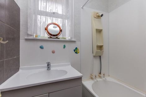 Photo of property in 4 Esperanto Road, Papatoetoe, Auckland, 2025