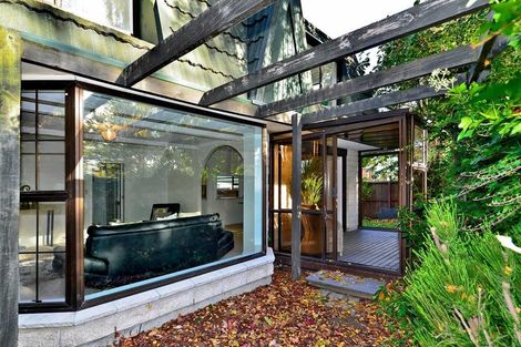 Photo of property in 10 Rembrandt Place, Burnside, Christchurch, 8053