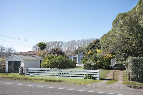 Photo of property in 46 Bridge Street, Bulls, 4818