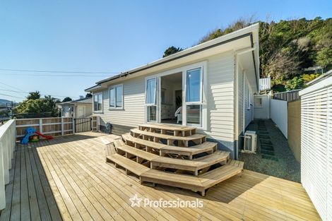 Photo of property in 61 Petrie Street, Wainuiomata, Lower Hutt, 5014