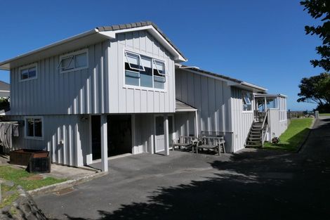 Photo of property in 89a Marine Parade, Paraparaumu Beach, Paraparaumu, 5032