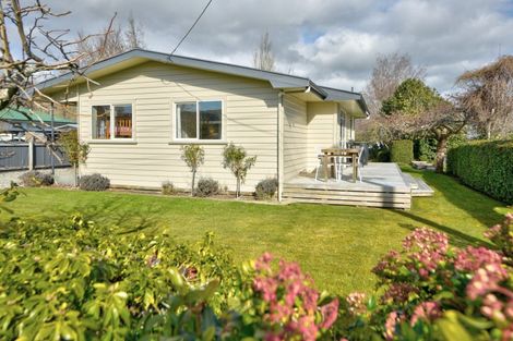 Photo of property in 42 Newburn Street, Waikaia, 9778