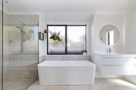 Photo of property in 16 Fishermans Rest, Waimairi Beach, Christchurch, 8083