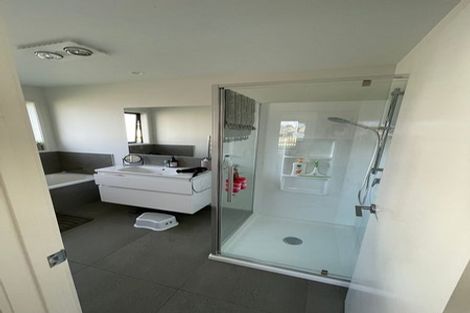 Photo of property in 31 Siren Street, Wainui, 0932