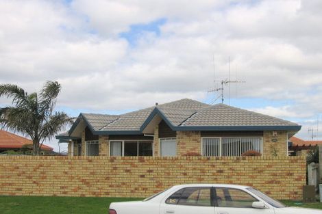 Photo of property in 118 Gloucester Road, Mount Maunganui, 3116