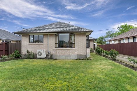 Photo of property in 32 Greenhurst Street, Sockburn, Christchurch, 8042