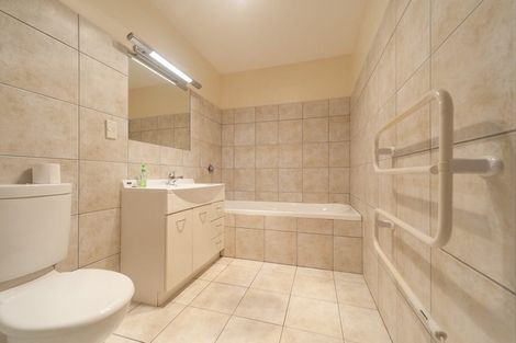 Photo of property in 12 Futuna Close, Karori, Wellington, 6012