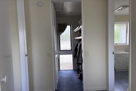 Photo of property in 1/21 Peter Terrace, Castor Bay, Auckland, 0620