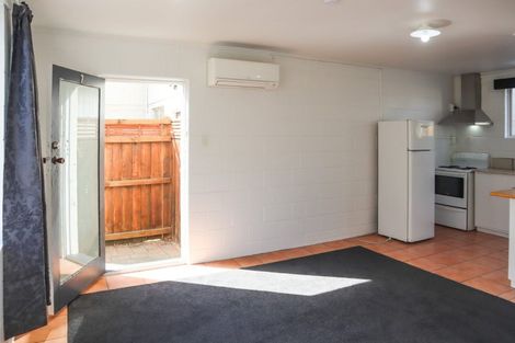 Photo of property in 7/21 Olliviers Road, Phillipstown, Christchurch, 8011