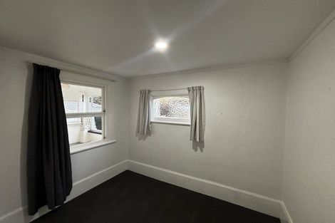 Photo of property in 8 Bell Street, Welbourn, New Plymouth, 4310