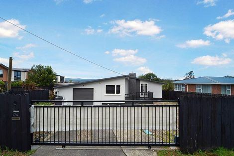 Photo of property in 174 Don Buck Road, Massey, Auckland, 0614