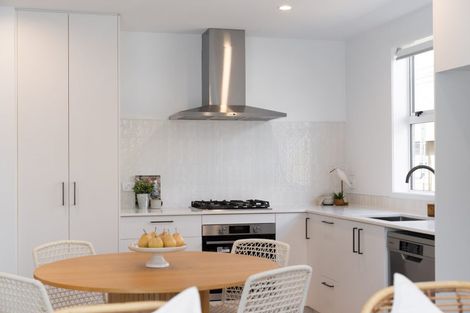 Photo of property in 6 Wharangi Lane, Papamoa, 3118