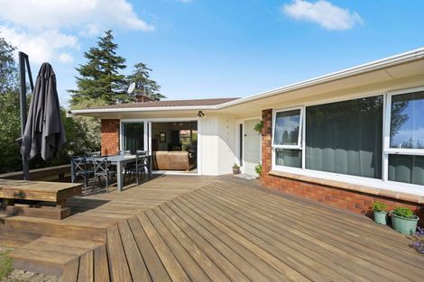 Photo of property in 6 Eton Drive, Hillcrest, Hamilton, 3216