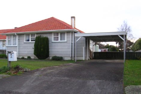 Photo of property in 4 Belfast Place, Roslyn, Palmerston North, 4414