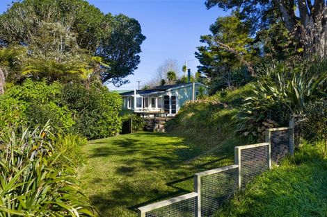Photo of property in 34 Government Road, Raglan, 3225