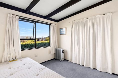 Photo of property in 19 Parry Crescent, Lake Hawea, Wanaka, 9382