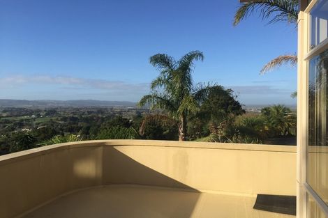 Photo of property in 239 Hill Road, The Gardens, Auckland, 2105