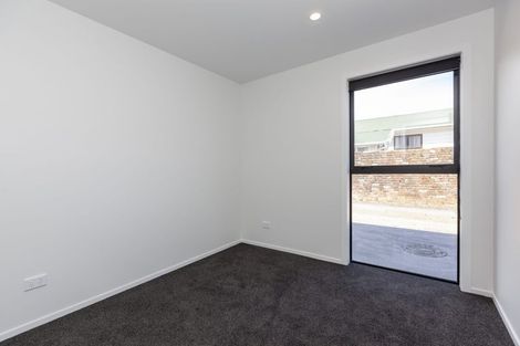 Photo of property in 28a Sussex Street, Levin, 5510