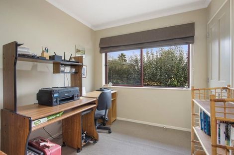 Photo of property in 38 Macmillan Street, Katikati, 3129