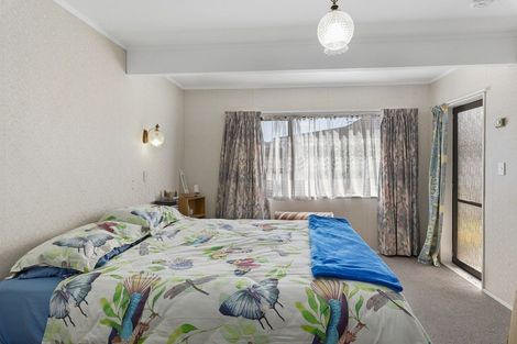 Photo of property in 38 Kapanui Road, Waikanae, 5036