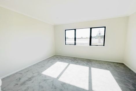 Photo of property in 35b Mcannalley Street, Manurewa East, Auckland, 2102