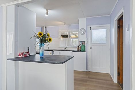 Photo of property in 17 Tuke Street, Normanby, Hawera, 4614