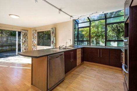 Photo of property in 13 Saunders Close, Whitby, Porirua, 5024