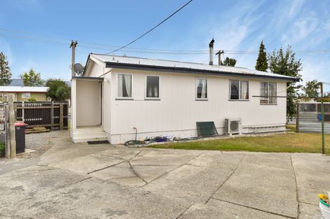 Photo of property in 17 Omahau Crescent, Twizel, 7901