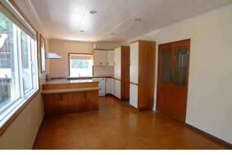 Photo of property in 38 Eden Street, Island Bay, Wellington, 6023