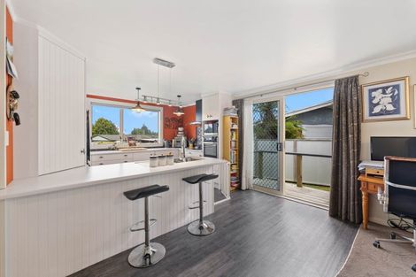 Photo of property in 14 Lauriston Street, Tokoroa, 3420