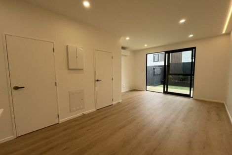 Photo of property in 7/131 Lancaster Road, Beach Haven, Auckland, 0626