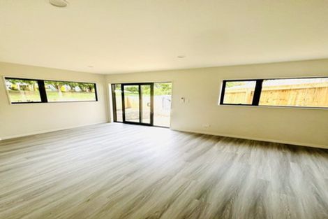 Photo of property in 9f Julian Place, Otara, Auckland, 2023