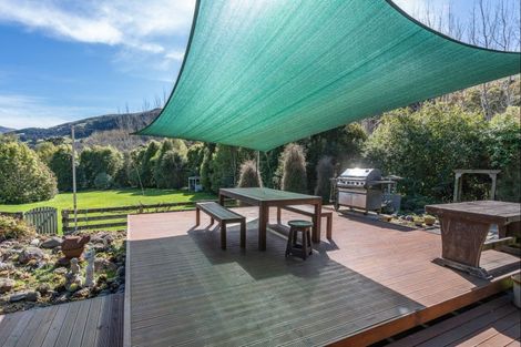 Photo of property in 205 Okuti Valley Road, Little River, 7591