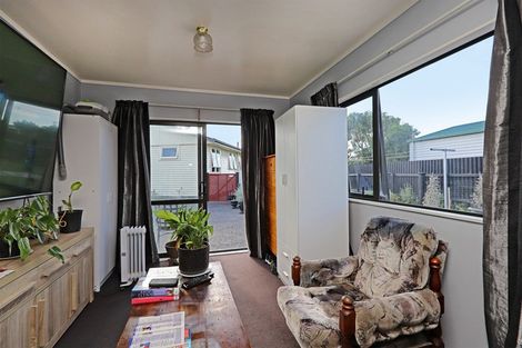 Photo of property in 75 Church Road, Taradale, Napier, 4112