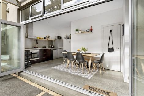 Photo of property in 59u6 Mortimer Terrace, Brooklyn, Wellington, 6021