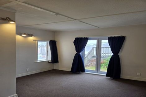 Photo of property in 14 Rolleston Street, Mount Cook, Wellington, 6021