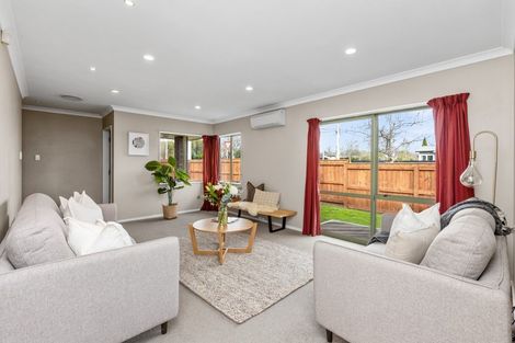 Photo of property in 2/42 Middle Road, Havelock North, 4130