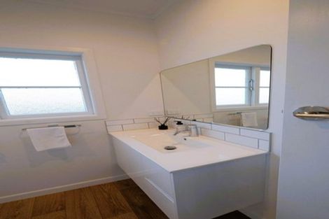 Photo of property in 248 Fox Street, Hamilton East, Hamilton, 3216