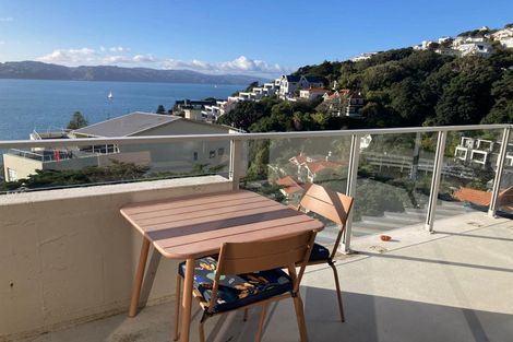 Photo of property in 8/9 Wilkinson Street, Oriental Bay, Wellington, 6011