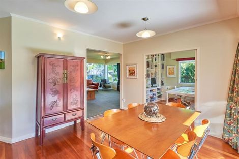 Photo of property in 34 Saint Albans Avenue, Hokowhitu, Palmerston North, 4410