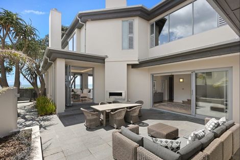 Photo of property in 359 Hibiscus Coast Highway, Orewa, 0931