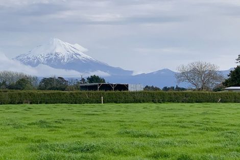 Photo of property in 267 Waitara Road, Brixton, Waitara, 4382
