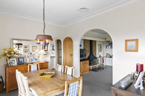 Photo of property in 26 Mana Street, Vogeltown, Wellington, 6021