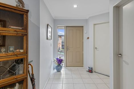 Photo of property in 5 Curnow Way, Rolleston, 7614