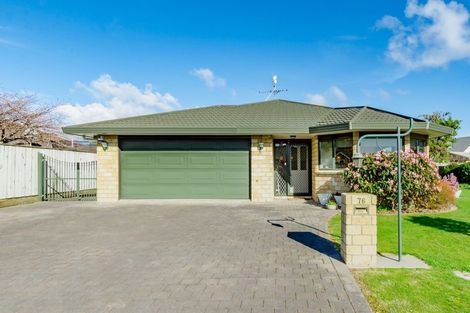 Photo of property in 76 Parata Street, Waikanae, 5036