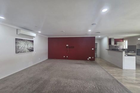 Photo of property in 2/4 Carlie Street, Papatoetoe, Auckland, 2025