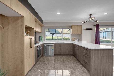 Photo of property in 6 Alford Place, Huntington, Hamilton, 3210