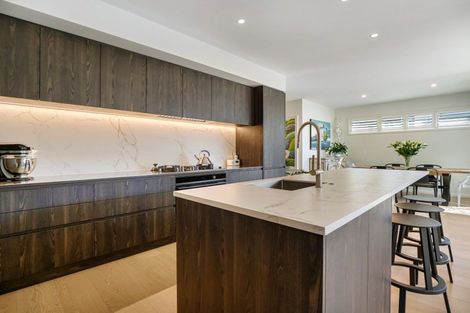Photo of property in 35e Oceanbeach Road, Mount Maunganui, 3116
